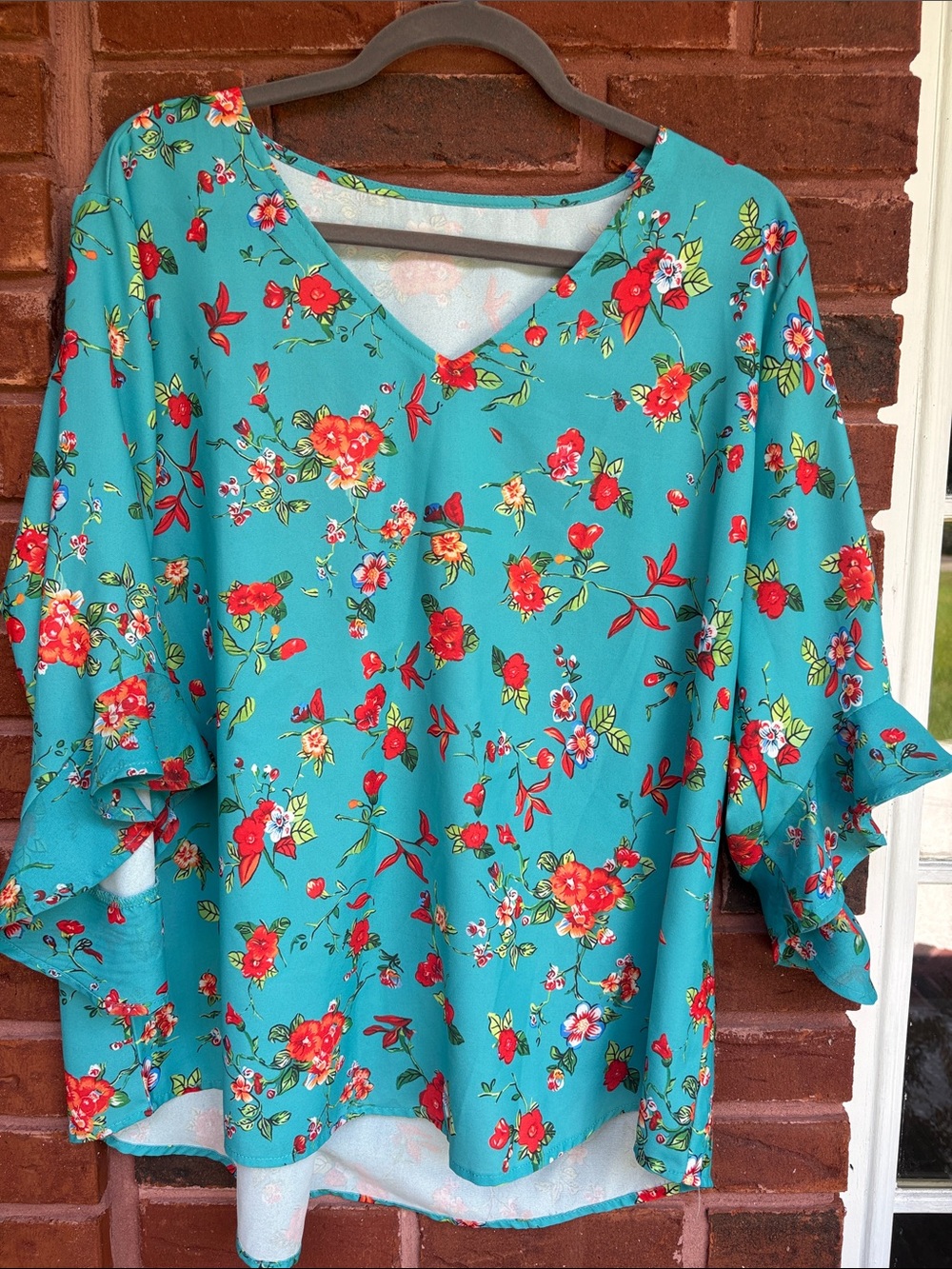 Women's Teal Floral V-Neck Blouse - Red Floral Print